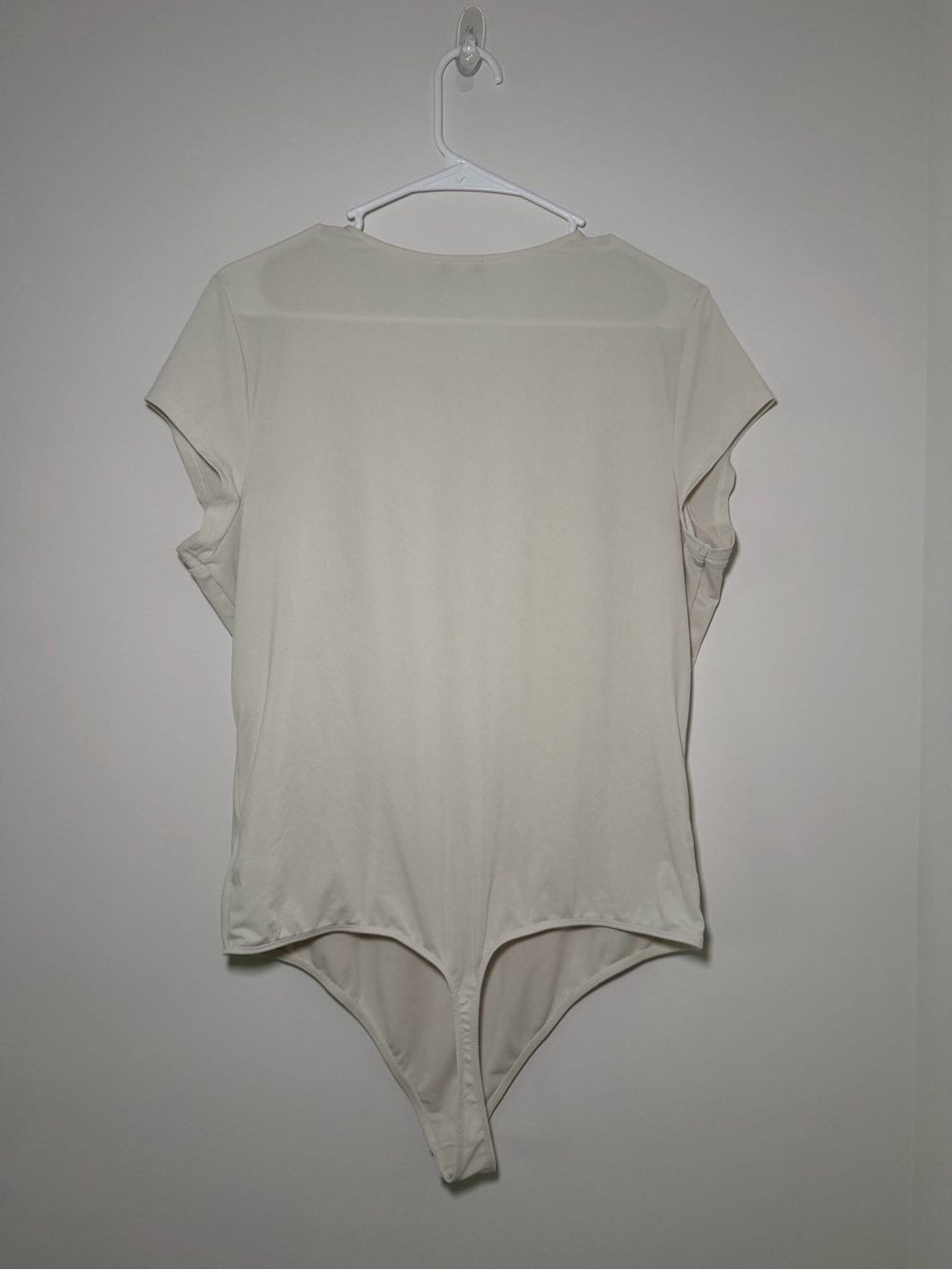 Express Cream Short Sleeve Crewneck Bodysuit Women’s XL - Picture 4 of 7